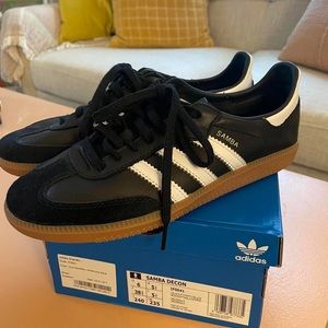 Adidas Samba Deacon